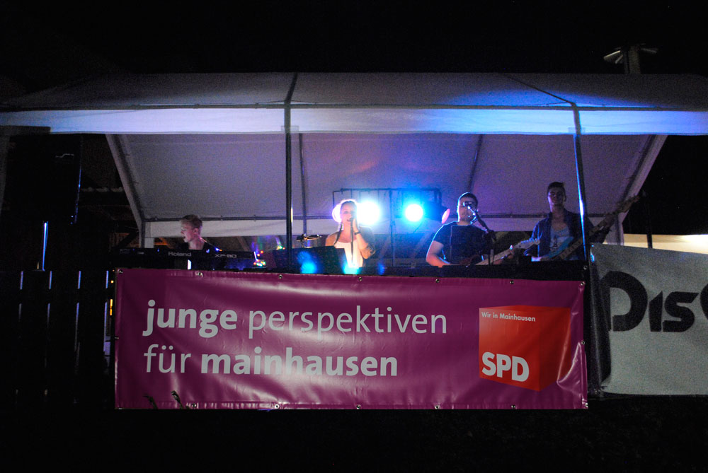 2016-mainfest-04